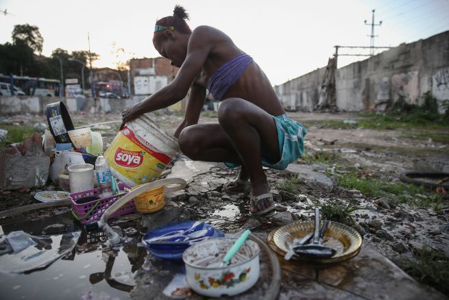 CASI EL 10% DE LA POBLACIÓN MUNDIAL VIVE EN EXTREMA POBREZA