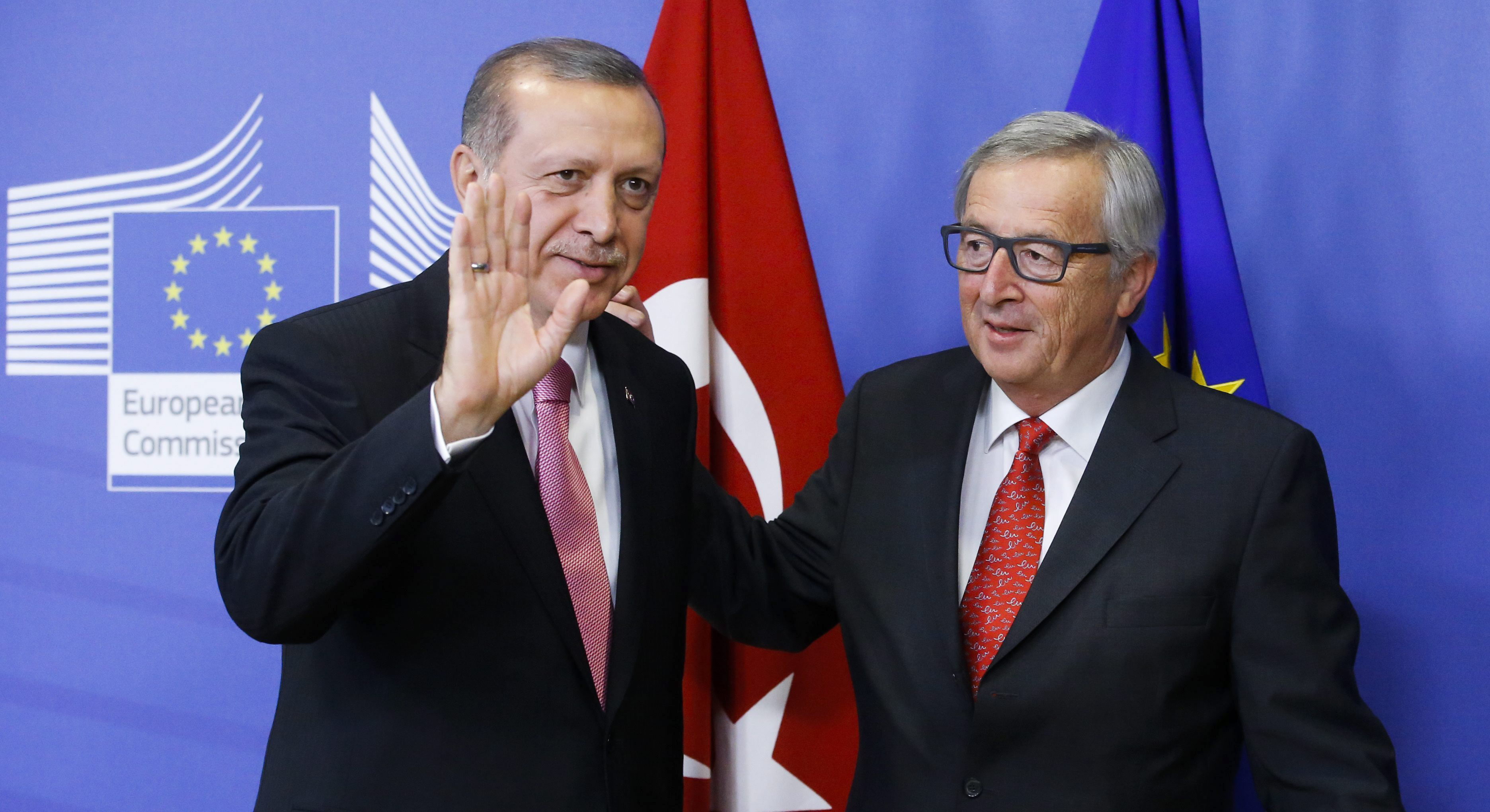 RUINDAD DE LA UE HACIA TURQUÍA CON LOS DESPLAZADOS