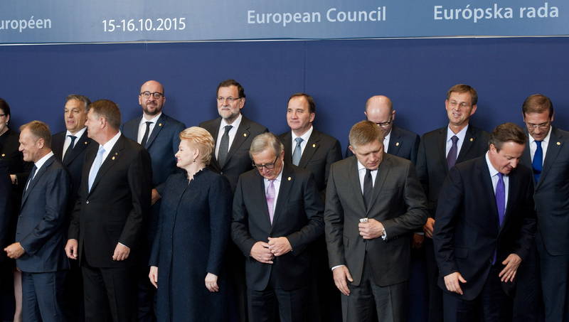 LA UE MIRA PARA OTRO LADO Y PAGA A TURQUÍA PARA QUE HAGA EL TRABAJO SUCIO