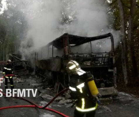FRANCIA: DRAMÁTICO ACCIDENTE EN UNA CURVA