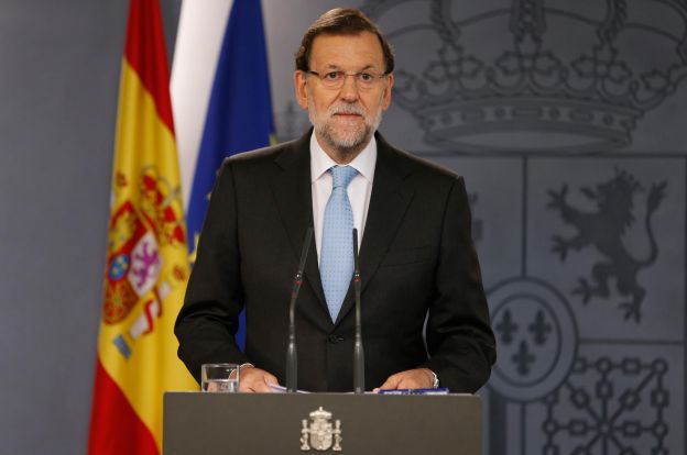 RAJOY ATIZA A LOS POLÍTICOS PERO LA CIUDADANÍA ESTÀ MAS PENDIENTE DEL DERBI