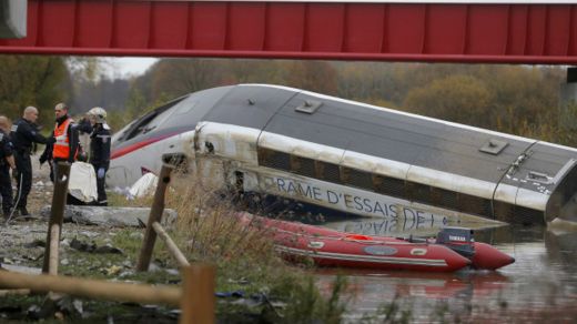 TRAGEDIA FERROVIARIA EN FRANCIA