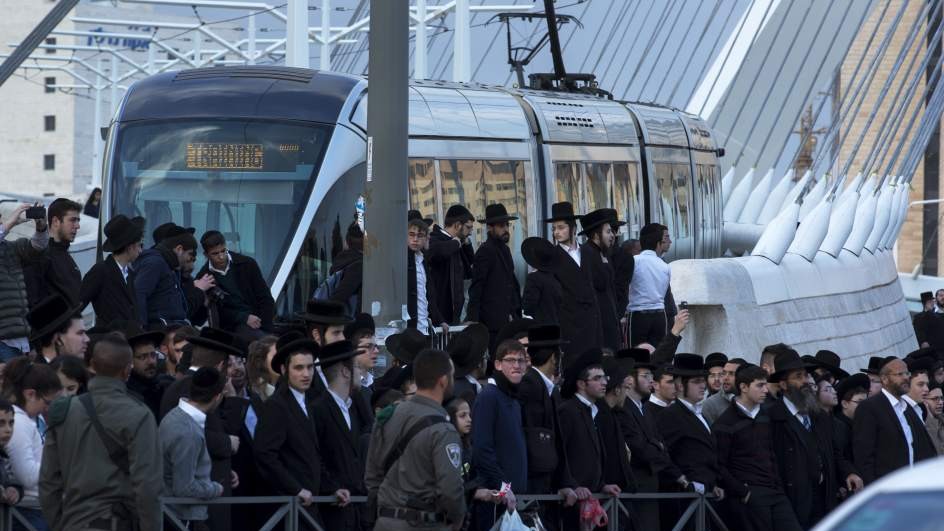 BLINDAJE DE PARADAS DE AUTOBÚS EN JERUSALÉN