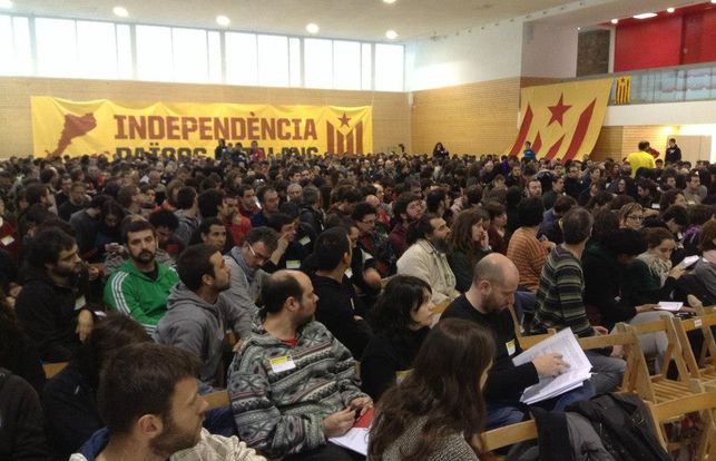 LA CUP INVESTIRÁ AL SEÑOR MAS... O LO EMBESTIRÁ