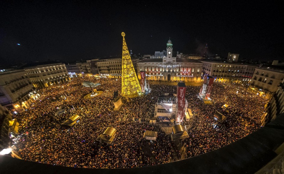 LA PUERTA DEL SOL Y LAS UVAS BLINDADAS DE LA SUERTE