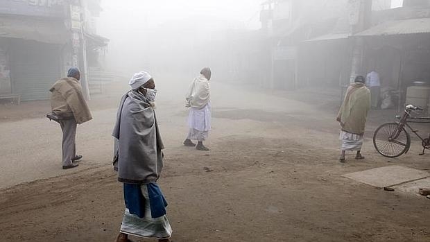 FUERTE TERREMOTO EN INDIA
