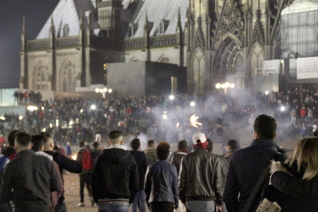 ATAQUES MACHISTAS EN NOCHEVIEJA PERPETRADOS -ALGUNOS- POR REFUGIADOS