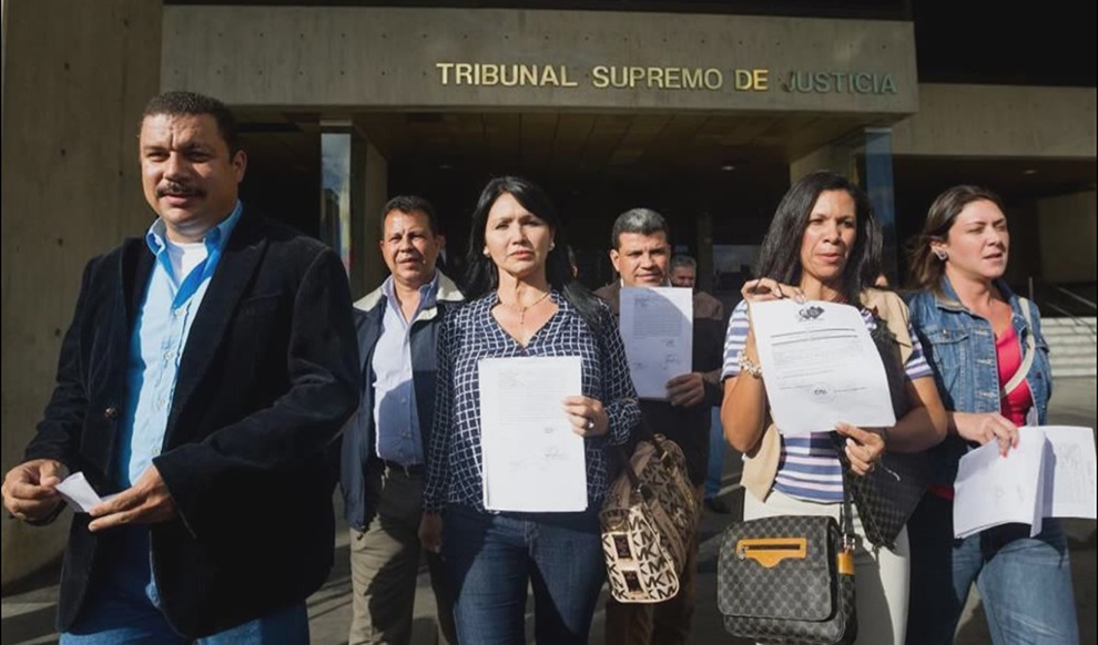 LA OPOSICIÓN VENEZOLANA PIERDE LA ‘MAYORÍA CALIFICADA’