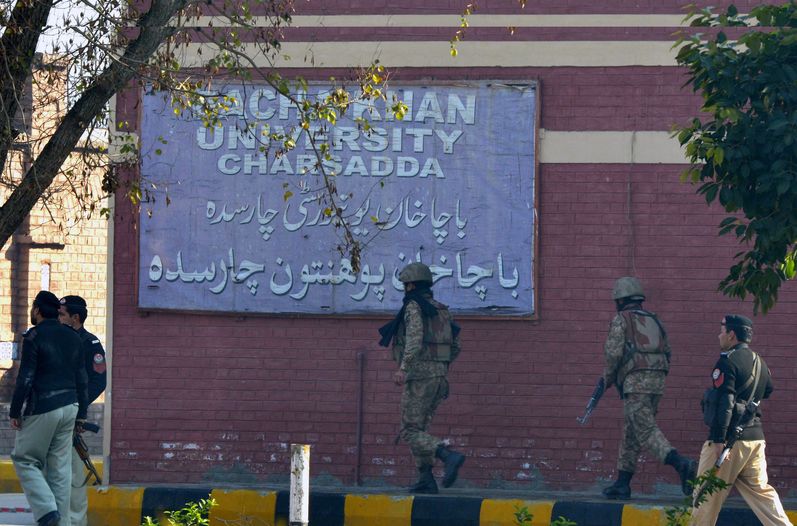 TERROR TALIBÁN EN UNA UNIVERSIDAD PAKISTANÍ