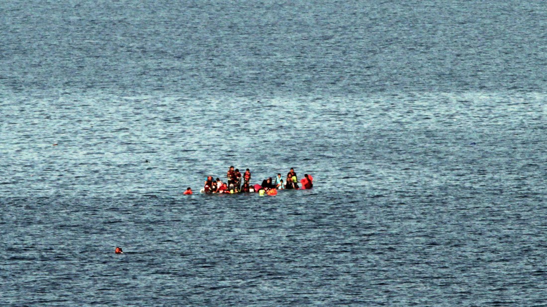 UNA VEZ MÁS, UN NAUFRAGIO DE MIGRANTES EN AGUAS GRIEGAS