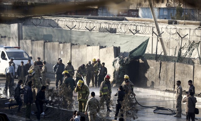 ATENTADO SUICIDA TALIBÁN EN UN CUARTEL DE KABUL