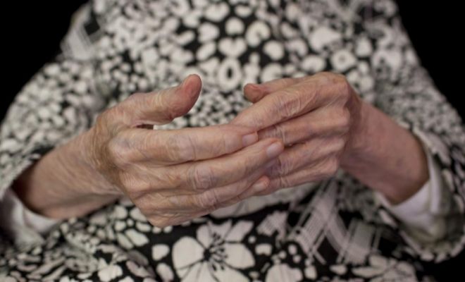 AUMENTA EL NÚMERO DE PERSONAS CENTENARIAS EN ESPAÑA