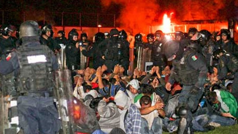 SANGRIENTO MOTÍN EN UNA PRISIÓN DE MÉXICO