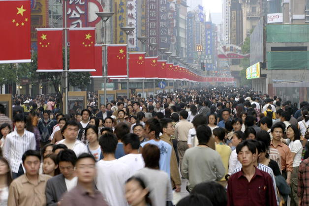 CHINA PREVÉ CRECER MENOS Y ADAPTA SU PRESUPUESTO