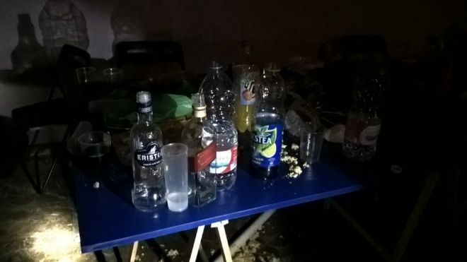 SUSTO Y MOVILIZACIÓN DE PELÍCULA EN FIESTA ILEGAL CON MENORES