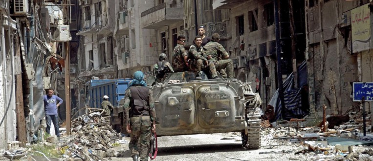 EL EI SIGUE RETROCEDIENDO EN SIRIA