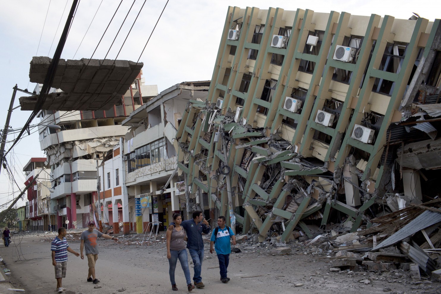 DATOS SOBRE EL TERREMOTO DE ECUADOR
