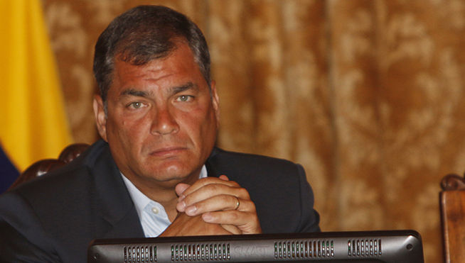 MEDIDAS ECONÓMICAS PARA LA RECONSTRUCCIÓN MIENTRAS SE INTENSIFICA LA AYUDA EN ECUADOR