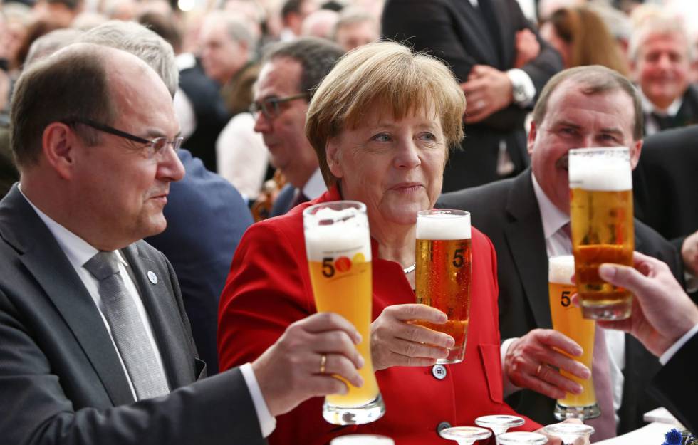 LA CERVEZA ES MOTIVO DE ALEGRÍA EN ALEMANIA Y DE TRISTEZA EN VENEZUELA