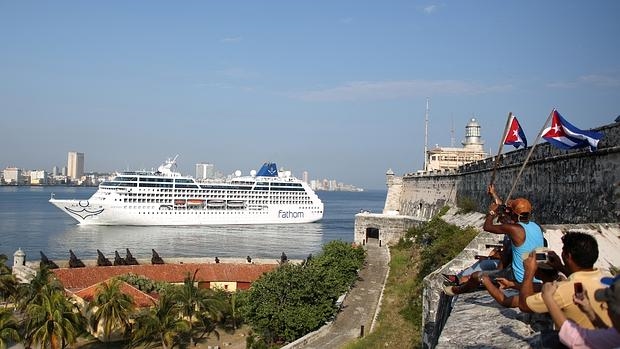 A LA HABANA HA LLEGADO UN BARCO CARGADO DE… TURISTAS