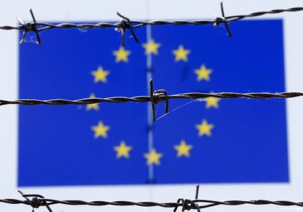 LA NUEVA EUROPA CELEBRA SU DÍA CON EL VIEJO PROBLEMA DE LAS FRONTERAS