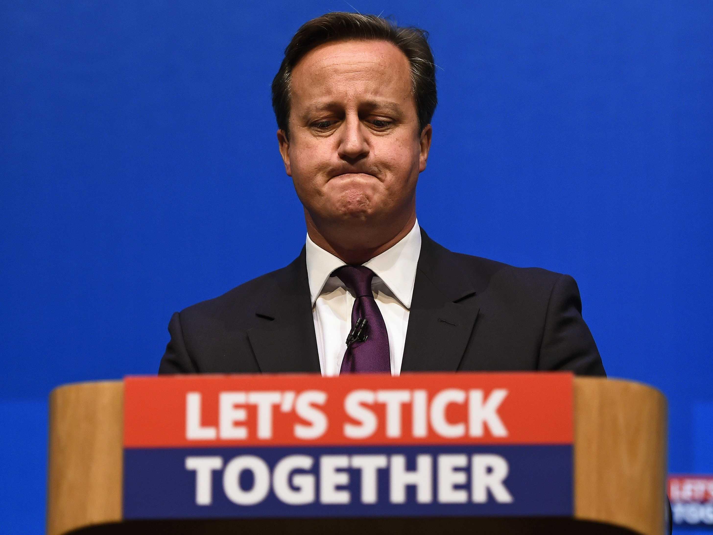 CAMERON INICIA UNA CAMPAÑA PARA INCITAR AL MIEDO AL “BREXIT”