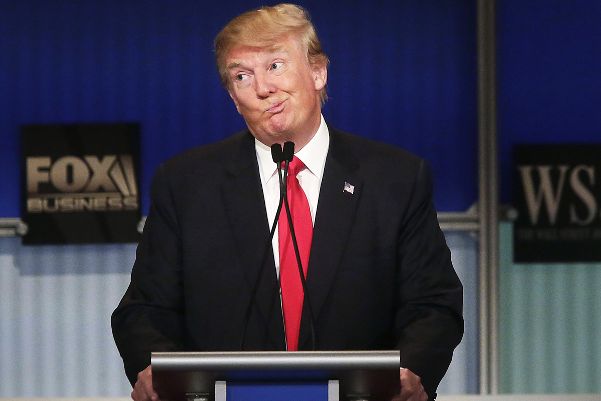 DONALD TRUMP ANUNCIA QUE LOS RICOS PAGARÁN MÁS IMPUESTOS