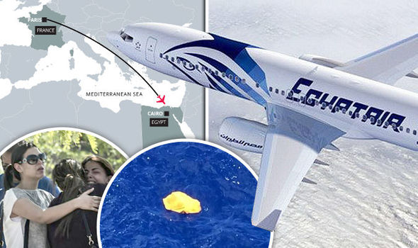 CAE AL MEDITERRÁNEO UN AVIÓN EGIPCIO DE PASAJEROS