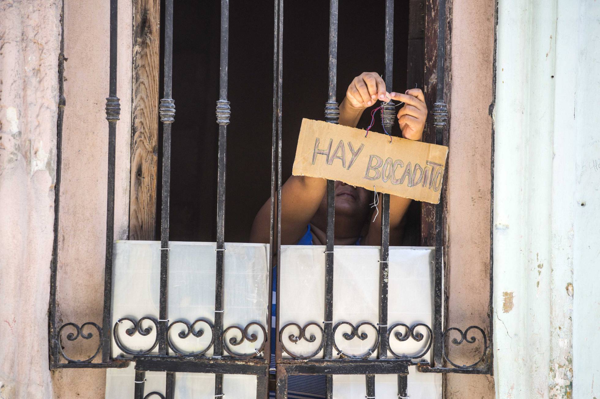 PEQUEÑAS Y MEDIANAS EMPRESAS: CUBA ANUNCIA QUE LEGALIZARÁ LAS PYMES