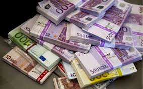 EL ESTADO PRESTARÁ SETENTA Y TRES MIL MILLONES DE EUROS A LAS COMUNIDADES AUTÓNOMAS HASTA EL 2.018