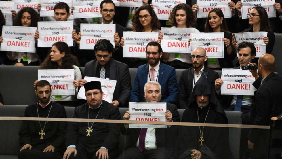 ALEMANIA TENSA LAS RELACIONES CON TURQUÍA AL RECONOCER EL GENOCIDIO ARMENIO