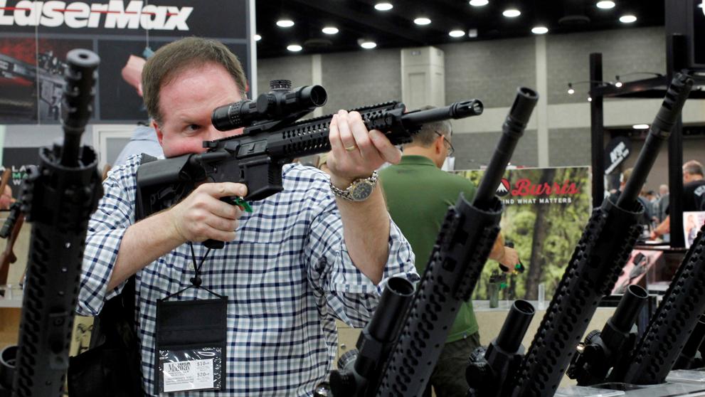 EL SENADO DE EEUU RECHAZA DE AUMENTAR EL CONTROL SOBRE LAS ARMAS TRAS LA MATANZA DE ORLANDO