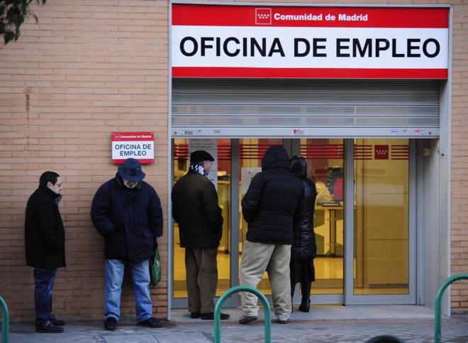 LA TASA DE PARO BAJA DEL 20% POR PRIMERA VEZ EN SEIS AÑOS
