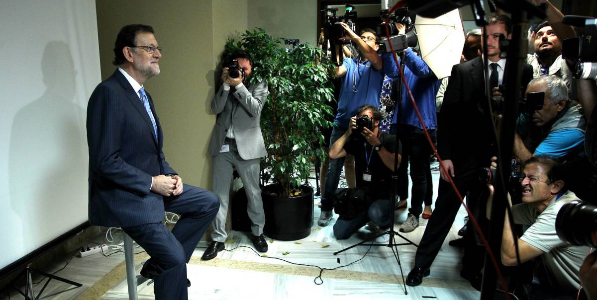 FELIPE GONZÁLEZ PROPONE QUE EL PSOE SE ABSTENGA Y FACILITE LA INVESTIDURA DE RAJOY