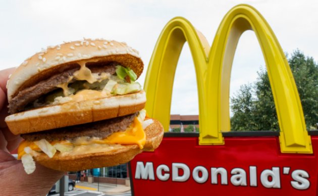 LOS VENEZOLANOS NO TIENEN TANTA COMIDA “TIPO McDONALD’S”…