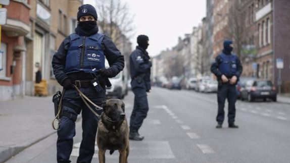 BÉLGICA, SUS DETENCIONES, Y SUS TAL VEZ ‘COMANDOS DIXÁN’