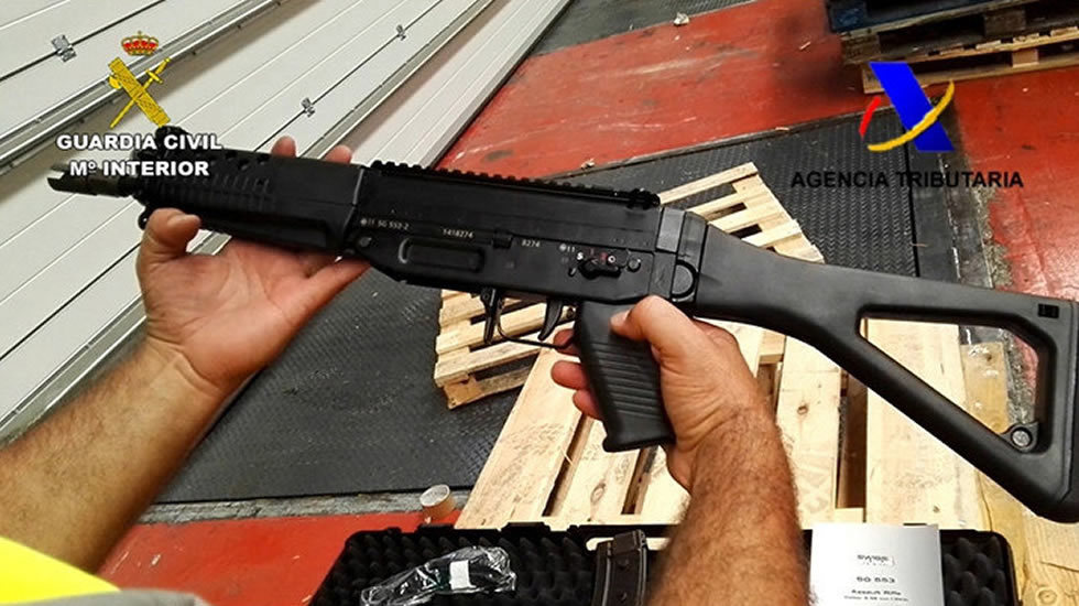 MISTERIOSO CARGAMENTO DE ARMAS ENCONTRADO EN ALGECIRAS