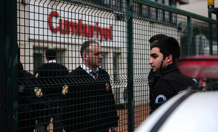 ANKARA QUIERE LIBERAR A MILES DE PRESOS PARA ENCARCELAR A OTROS MILES
