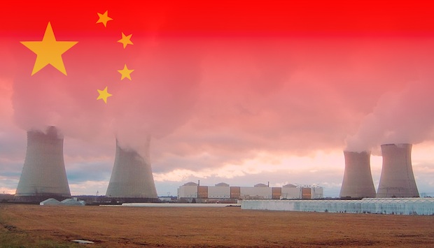 LOS CHINOS LES VAN A CONSTRUIR UNA PLANTA NUCLEAR A LOS INGLESES