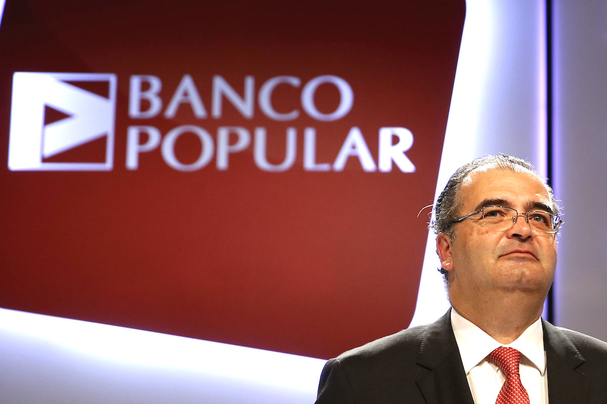 AJUSTE DE PLANTILLA EN EL BANCO POPULAR