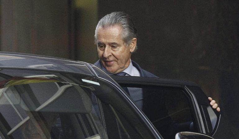 BLESA PROMETE DEVOLVER EL DINERO QUE GASTÓ CON LAS “BLACK CART” PARA REBAJAR SU PENA