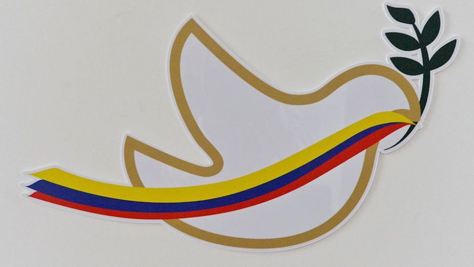 COLOMBIA Y LAS FARC FIRMAN EL ACUERDO DE PAZ