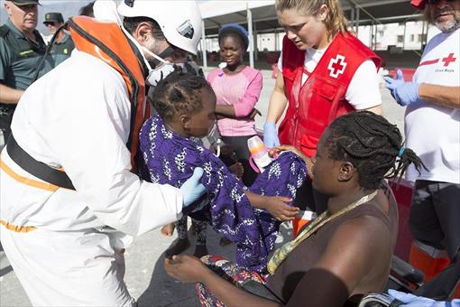 MÁS INMIGRANTES RESCATADOS EN EL MAR DE ALBORÁN