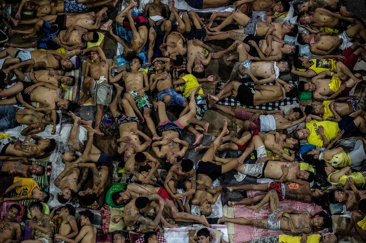 LAS PRISIONES FILIPINAS SON DANTESCAS