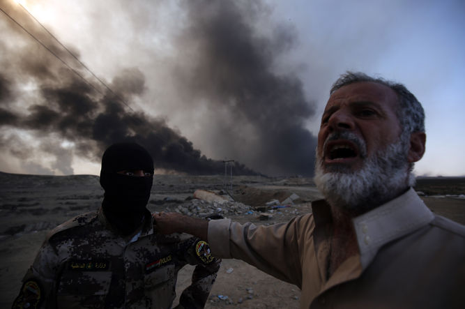 NUEVE MIEMBROS DEL EI SON QUEMADOS VIVOS POR HUIR DE LOS COMBATES EN MOSUL