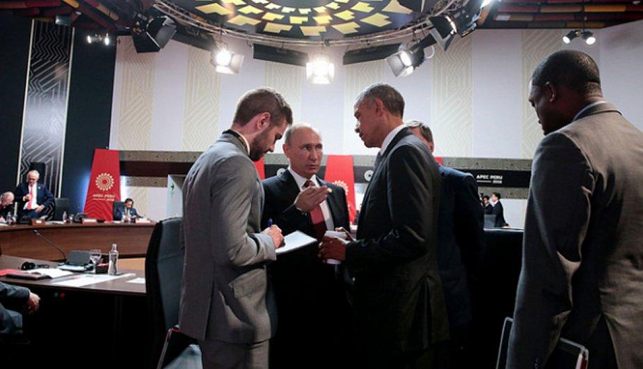 ENCUENTRO DE CUATRO MINUTOS ENTRE OBAMA Y PUTIN EN LA CUMBRE DE LA APEC