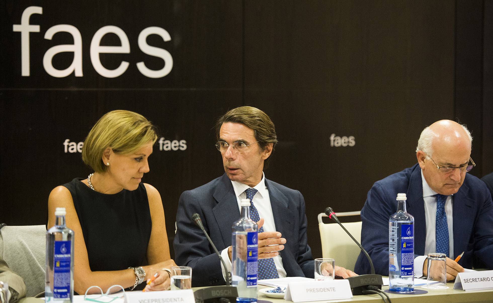 DIVORCIO ENTRE EL PP Y LA FAES