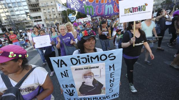 TRES NUEVOS ASESINATOS DE MUJERES