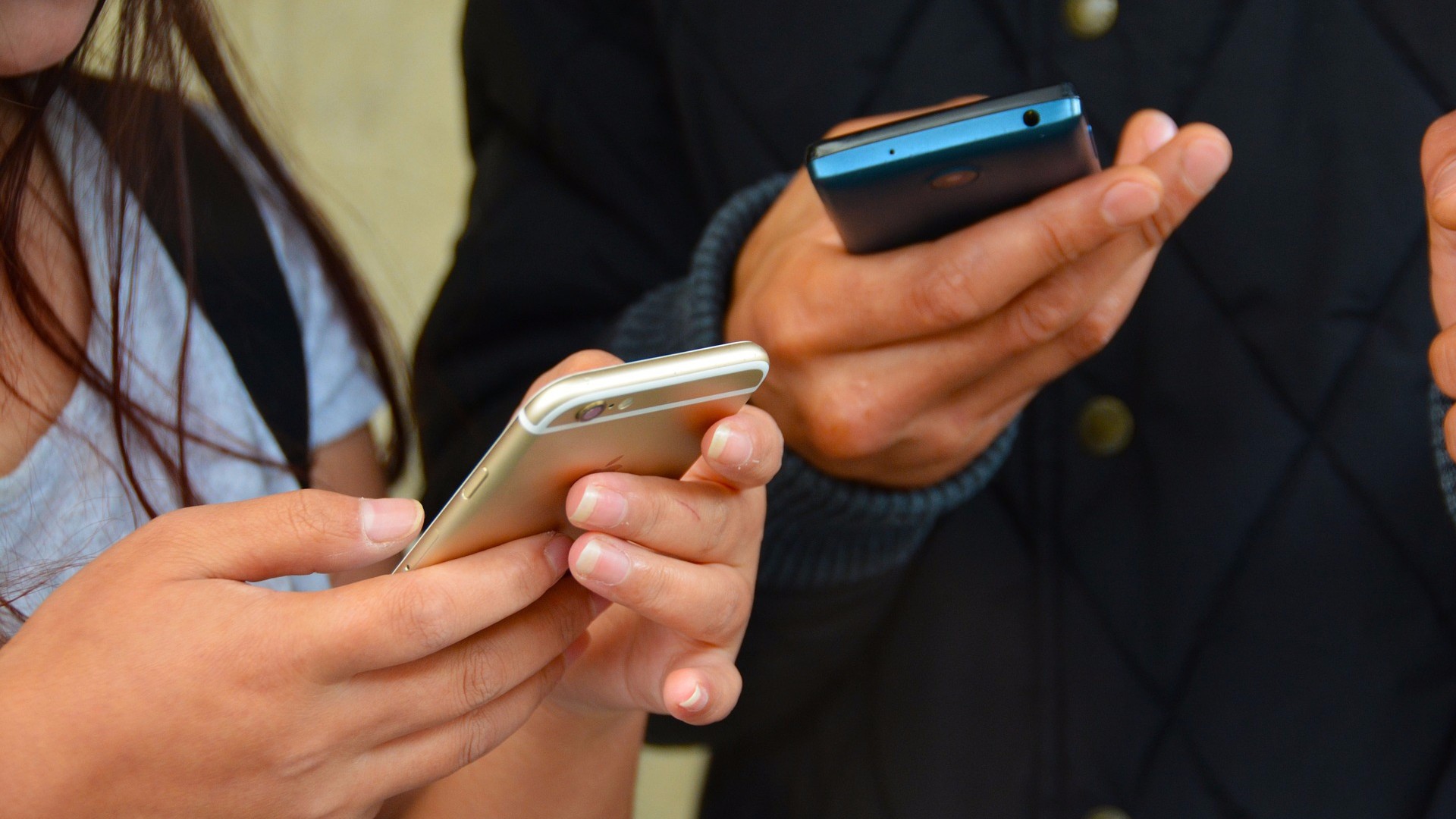 ESPAÑA, LÍDER EN EUROPA DE USAR EL MÓVIL PARA NAVEGAR POR INTERNET