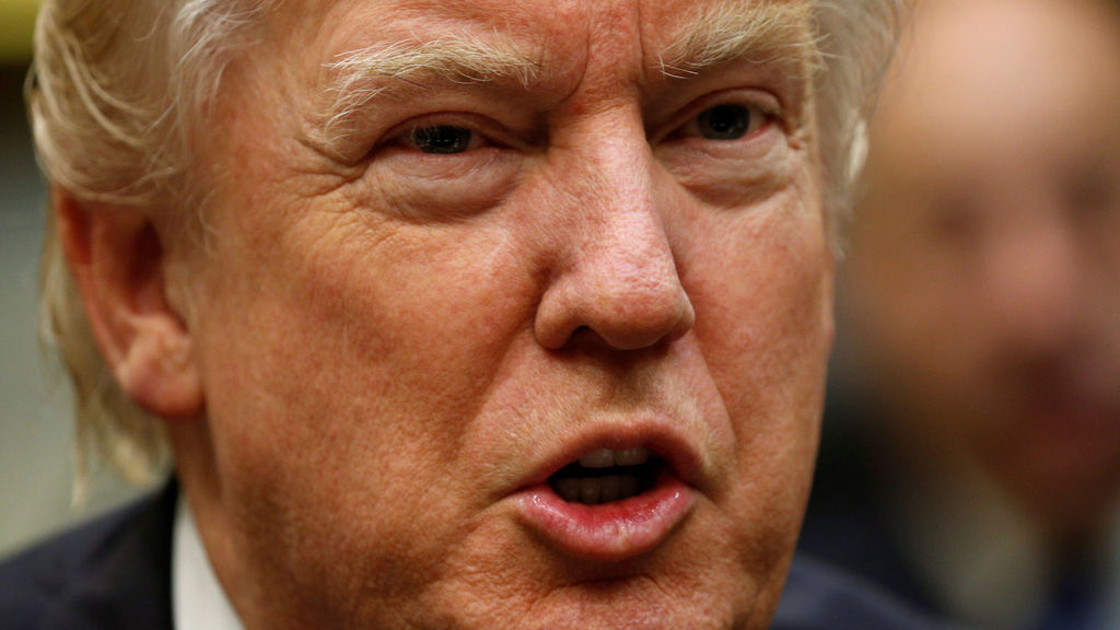 TRUMP SIGUE CAUSANDO POLÉMICA CADA VEZ QUE ABRE LA BOCA